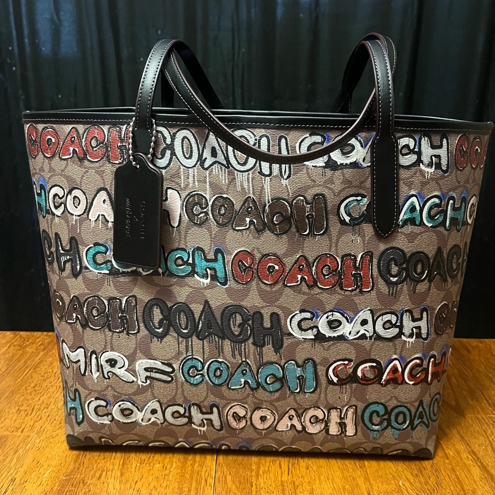 Coach Signature Multicolor Graphic City Tote